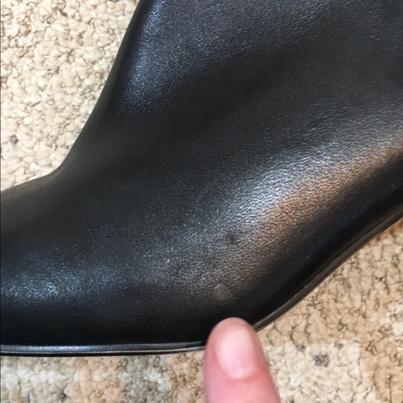 SOLD!! Michael Kors “Sabrina” Leather Ankle Boots. - Picture 9 of 11